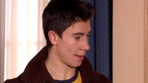 Two hearts and a shed / Love is blind