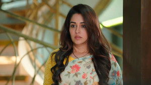 Sonakshi's Shocking Stand