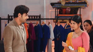 Khushi Earns Kabir's Appreciation