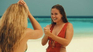 Maldives: Sometimes You Need to Think About Your Clitoris (1)