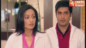 Atul Expresses Love to Anjali