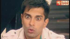 Armaan Gets Into Shashank's Cabin