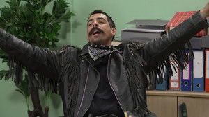 2214 Jednom se živi