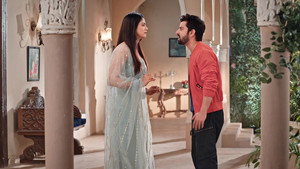 Dev, Shaloni at Odds