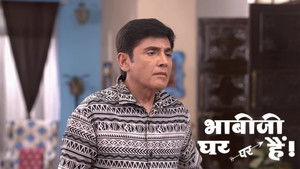 Tiwari Eats a Samosa Filled With Capsules