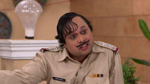 Pammi Traps Vibhuti and Manmohan