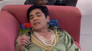 The Colony Residents Protest Against Vibhuti For Kissing Tiwari