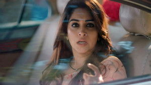 Sonakshi Gets Blackmailed!