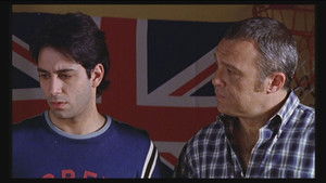 In the shadow of the Colosseum / Appearances can be deceiving