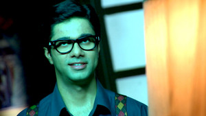 Aliens Visit a Fraud Baba's Ashram