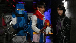 Storming the Palace! But You Must Kneel Before The Boss!