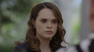 Sacando a los traidores del medio