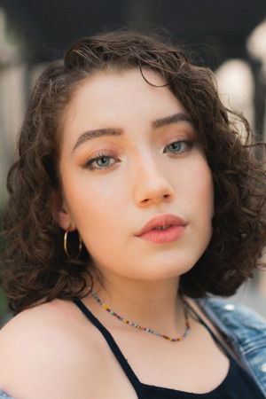 Montserrat Santibañez