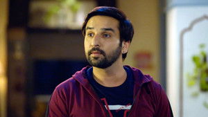 Deepu Tries To Mislead The Family