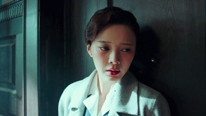 Bi Jun Agrees to Be Lü Buqing's Informant