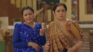 Anandibaa Gets Her Pendant