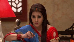 Saxena Flirts With Manmohan