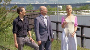 Green Dress for the Red Carpet