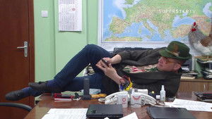 1616 Bog društvenih mreža