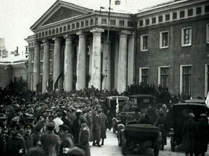 The Russian Revolution - All Power to the Soviets!