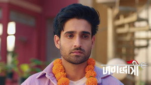 Rekha Humiliates Shivay When He Comes Home