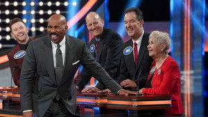 Scotty McCreery vs. Chris Kattan and Amber Riley vs. Tori Spelling & Dean