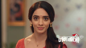 Maya Asks Jagadhatri to Leave the House