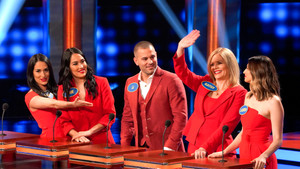 Milo & Camryn Manheim vs. Marissa-Jaret Winokur and Bella Twins vs. MMA Fighters